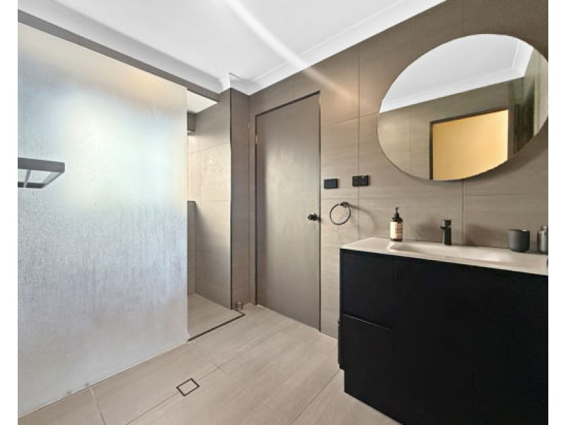 10/18 Garrick Street, Coolangatta QLD 4225