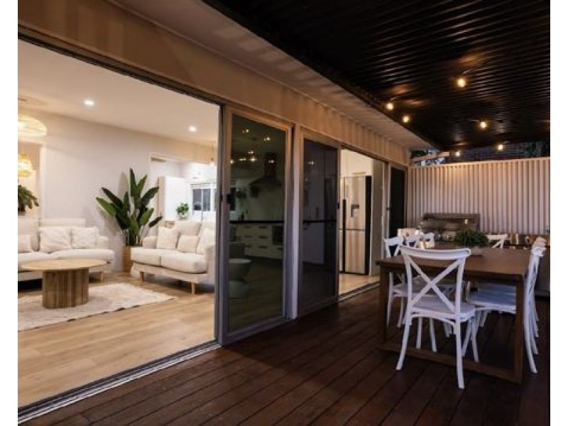 17 Boundary Street, Currumbin Waters QLD 4223