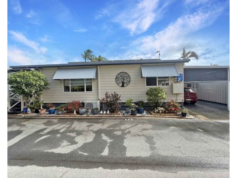 239/112 Dry Dock Road, Tweed Heads South NSW 2486