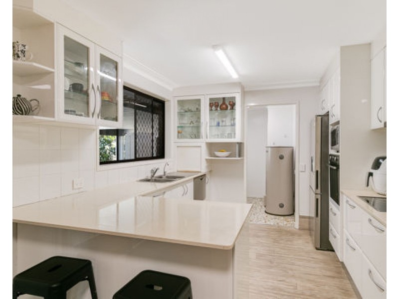 9 Riviera Ave, Tweed Heads West NSW 2485