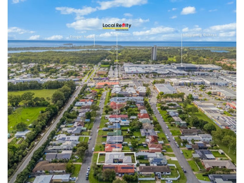 29 Blundell Boulevard, Tweed Heads South NSW 2486