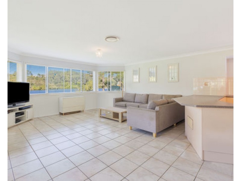 103 Sunset Boulevard, Tweed Heads West NSW 2485