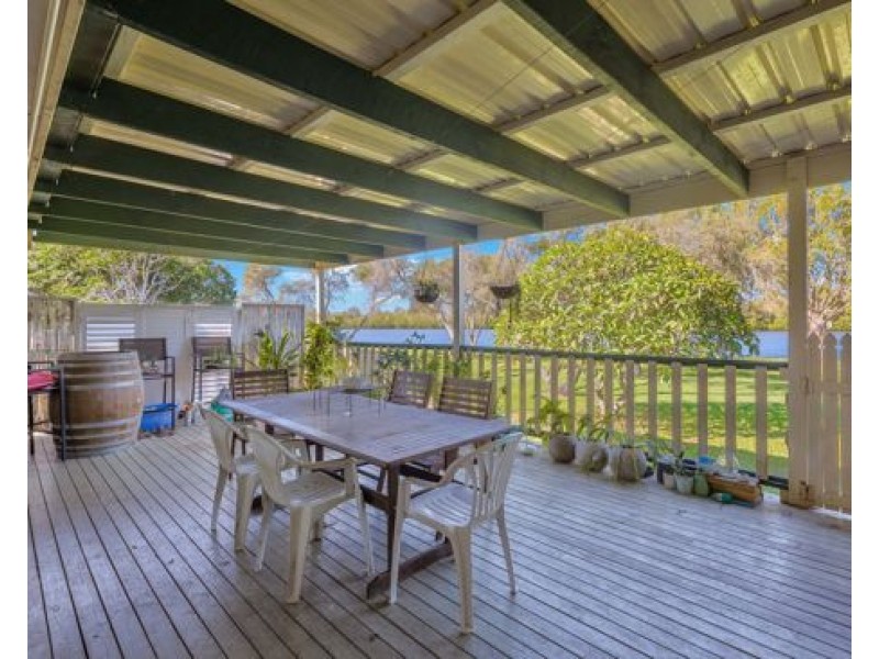 103 Sunset Boulevard, Tweed Heads West NSW 2485