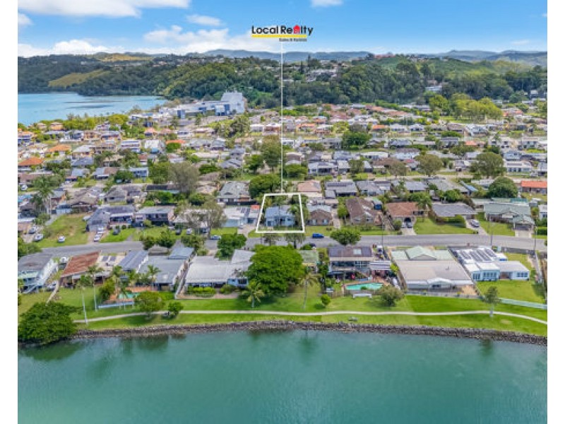 48 Sunset Boulevarde, Tweed Heads West NSW 2485
