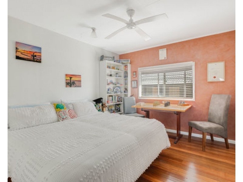 48 Sunset Boulevarde, Tweed Heads West NSW 2485