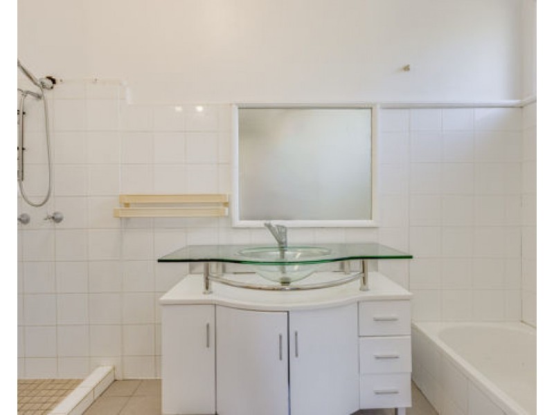 175 Kennedy Drive, Tweed Heads West NSW 2485