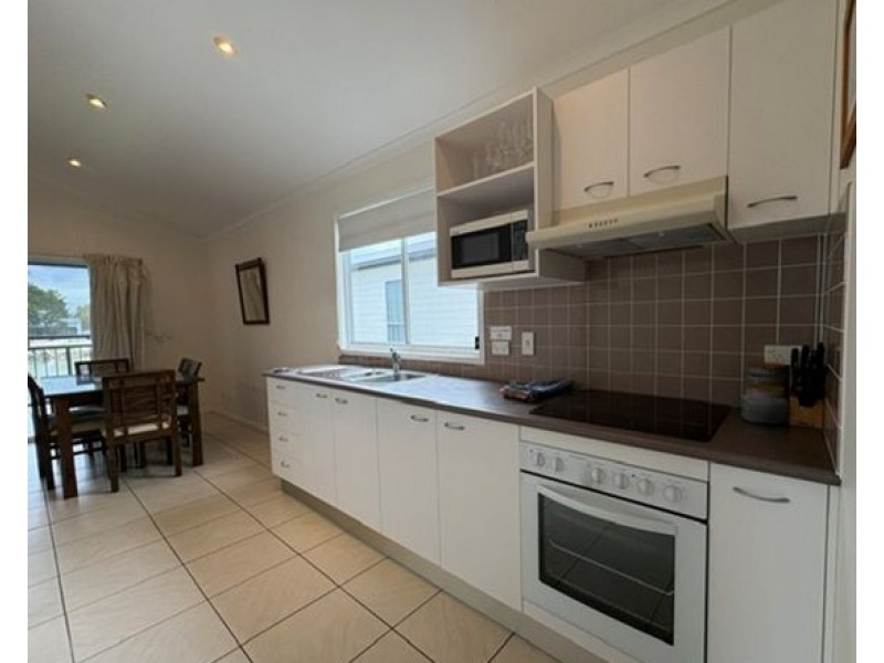 10MV/37 Chinderah Bay Drive, Chinderah NSW 2487