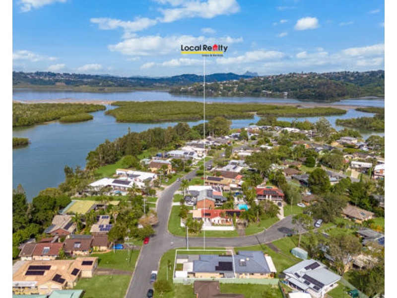 1/100 Sunset Boulevard, Tweed Heads West NSW 2485