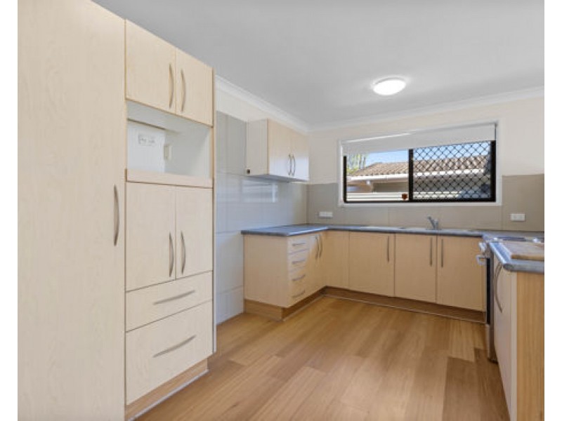 2/28 Lakes Drive, Tweed Heads West NSW 2485