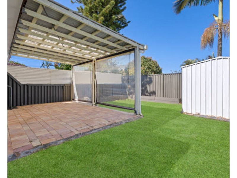 2/28 Lakes Drive, Tweed Heads West NSW 2485