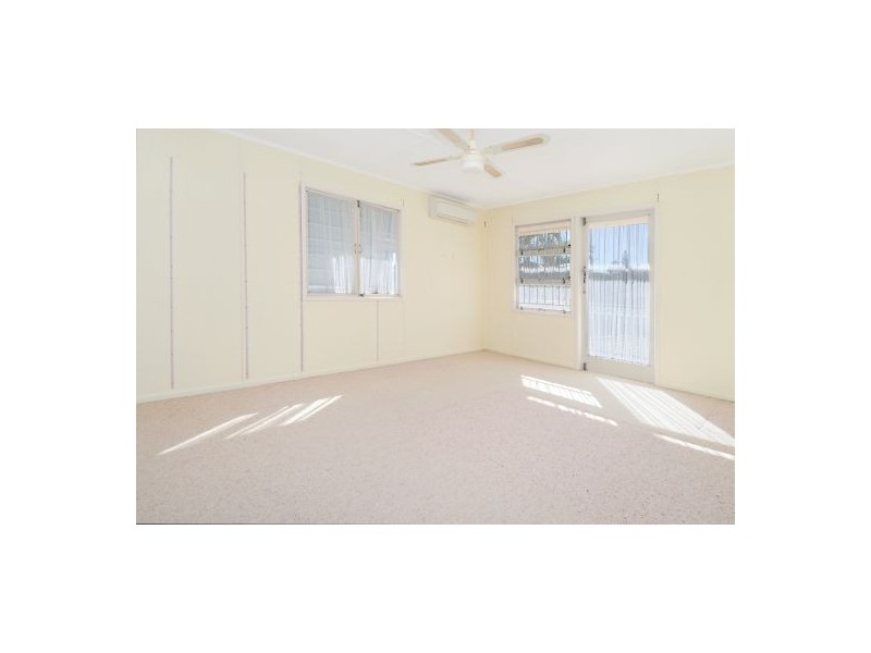 5 Kingsway Street, Upper Mount Gravatt QLD 4122