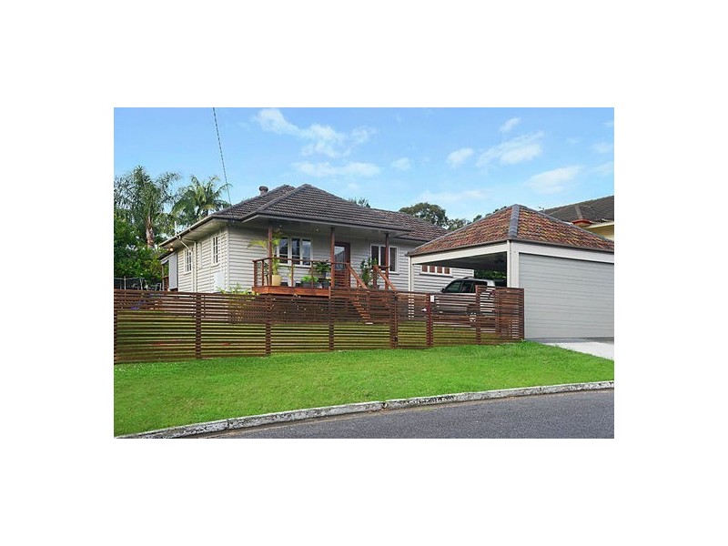 76 Layard Street, Holland Park QLD 4121