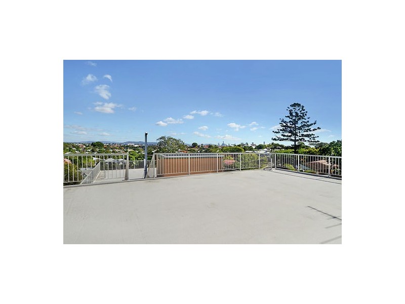 3/10 Stirrat Street, Coorparoo QLD 4151