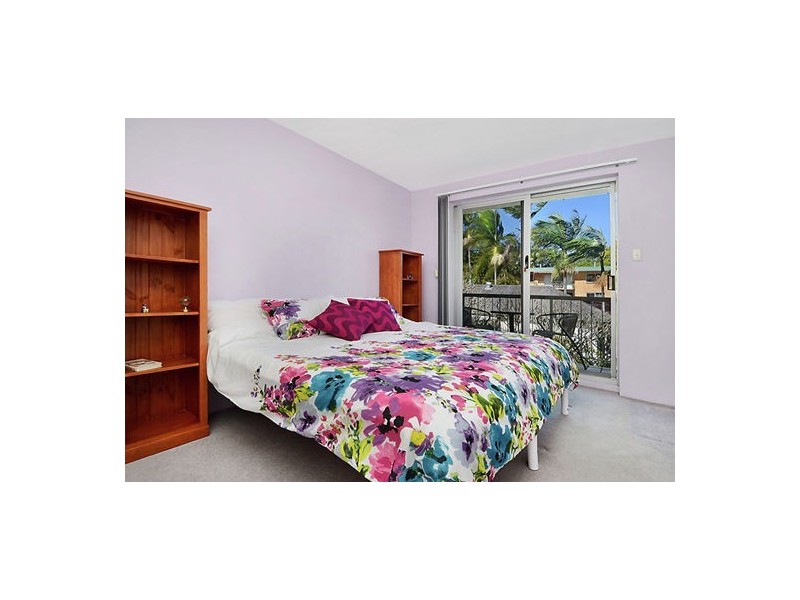 3/10 Stirrat Street, Coorparoo QLD 4151