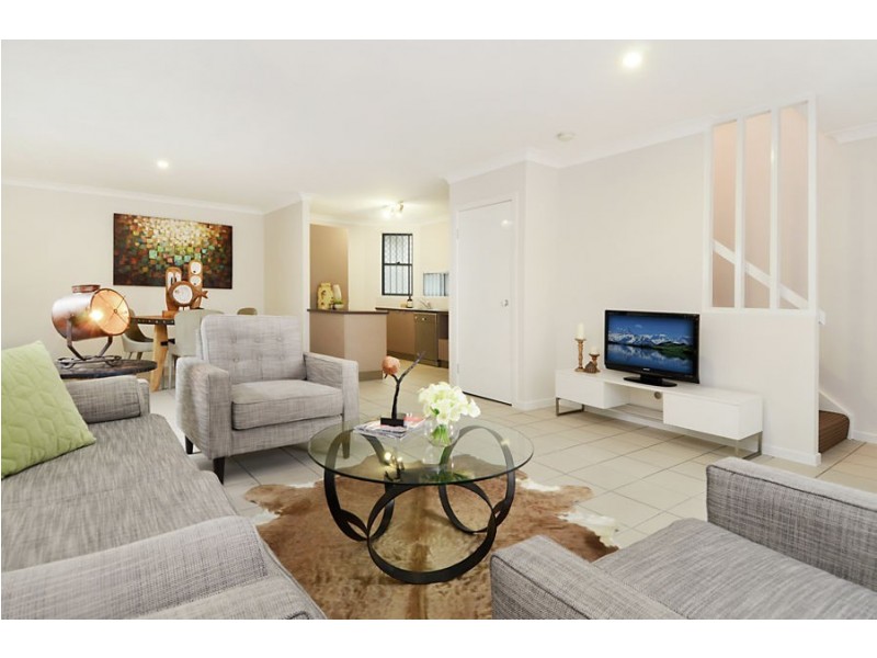 1/12 Gustavson Street, Annerley QLD 4103