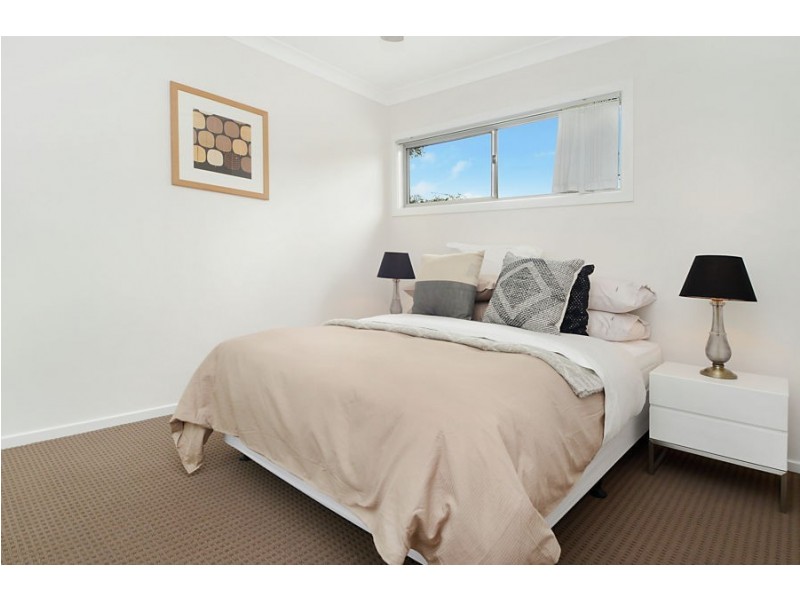 1/12 Gustavson Street, Annerley QLD 4103