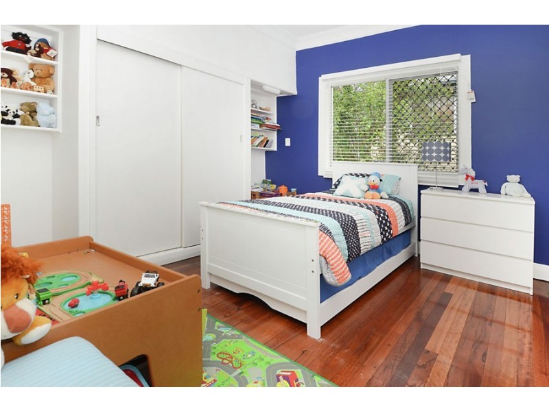 221 Stanley Road, Carina QLD 4152