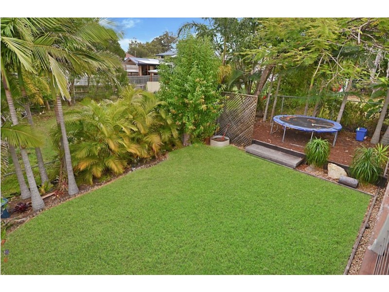 221 Stanley Road, Carina QLD 4152