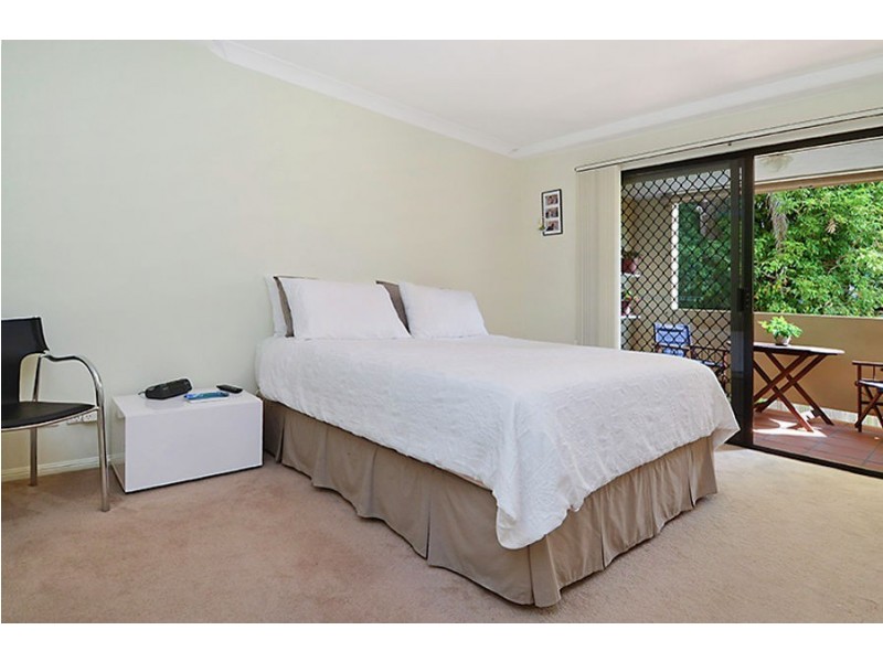 9 / 2200 Logan Road, Upper Mount Gravatt QLD 4122
