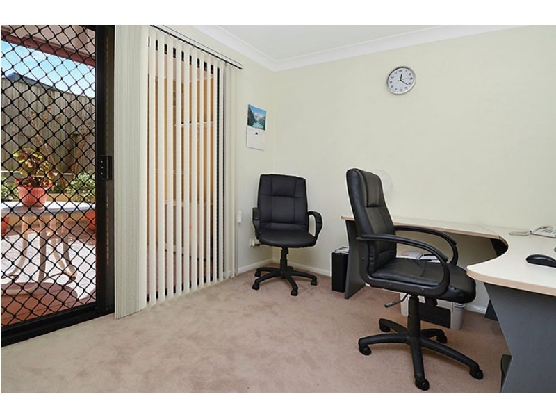 9 / 2200 Logan Road, Upper Mount Gravatt QLD 4122