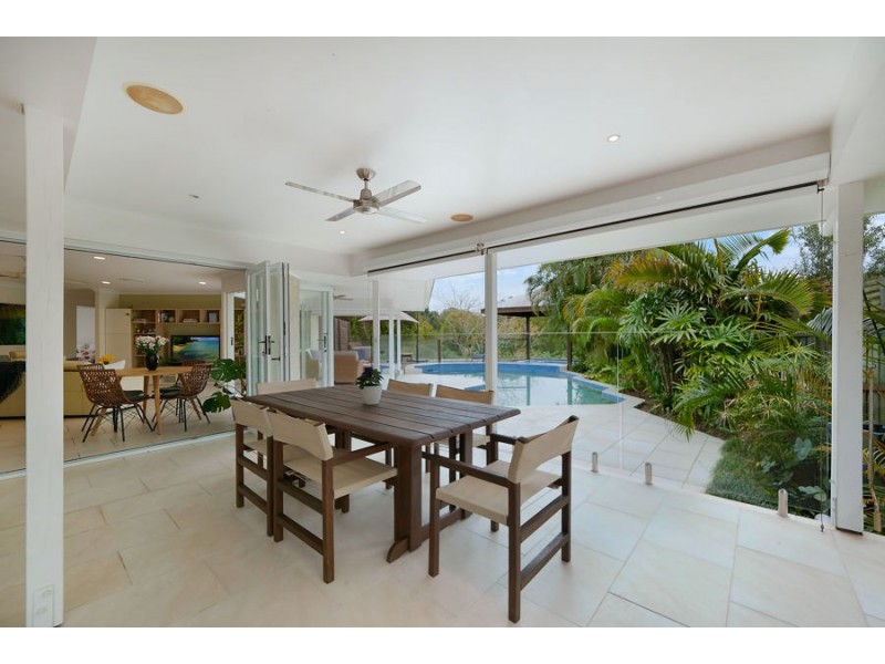 19 Turnberry Place, Carindale QLD 4152