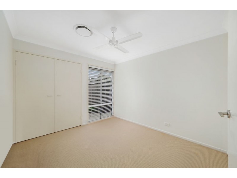 19 Turnberry Place, Carindale QLD 4152