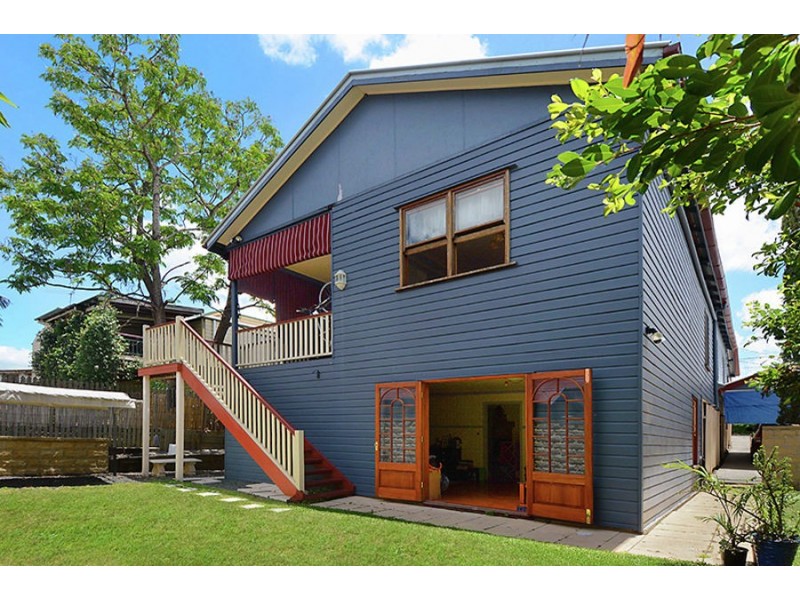 15 Young Street, Annerley QLD 4103