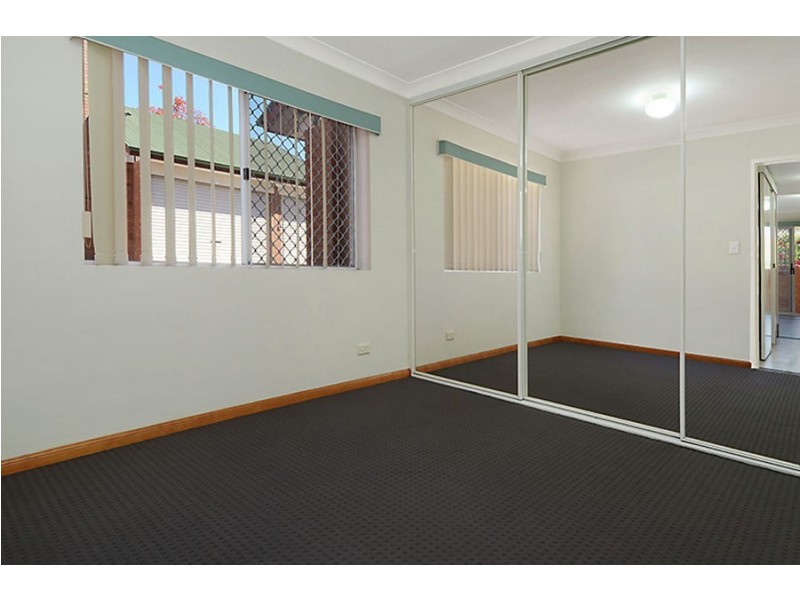 4/102 Pembroke Rd, Coorparoo QLD 4151