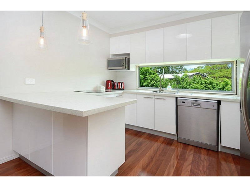 16 Newington Street, Tarragindi QLD 4121