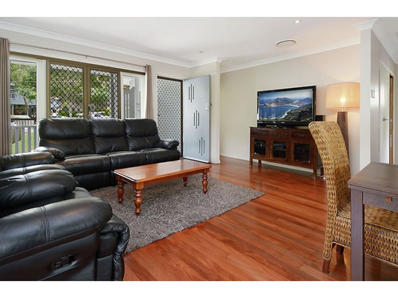 16 Newington Street, Tarragindi QLD 4121