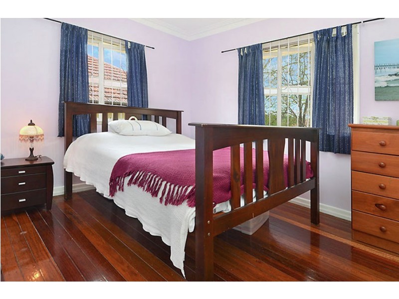 5 Barmore Street, Tarragindi QLD 4121