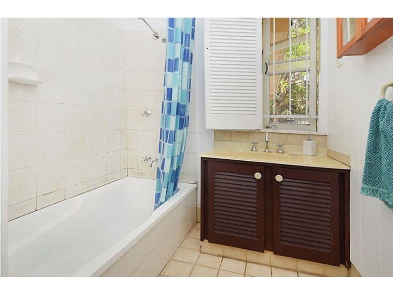 5 Barmore Street, Tarragindi QLD 4121