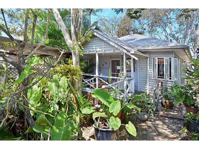 29 Wellstead Avenue, Coorparoo QLD 4151