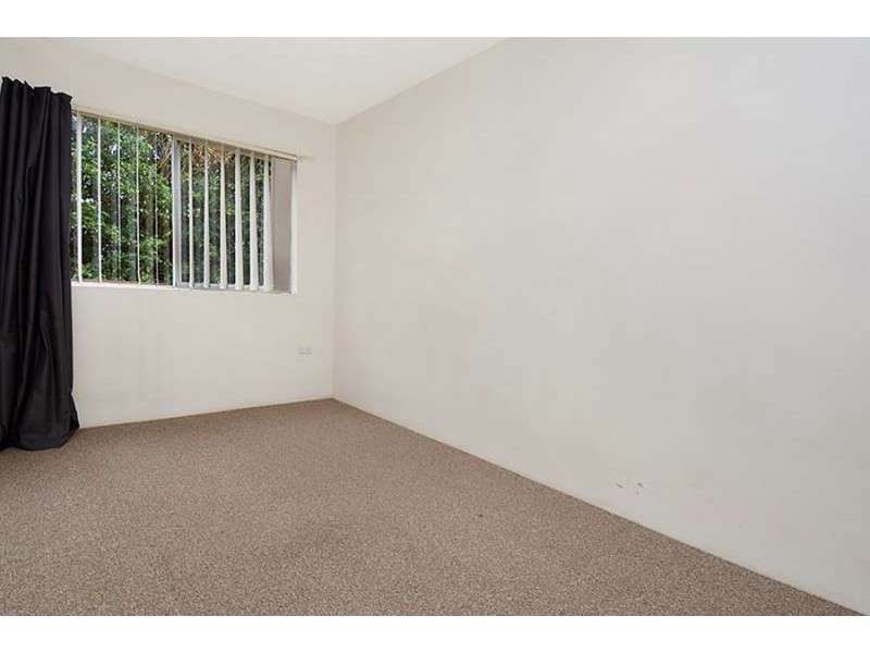 1/246 Cavendish Road, Coorparoo QLD 4151