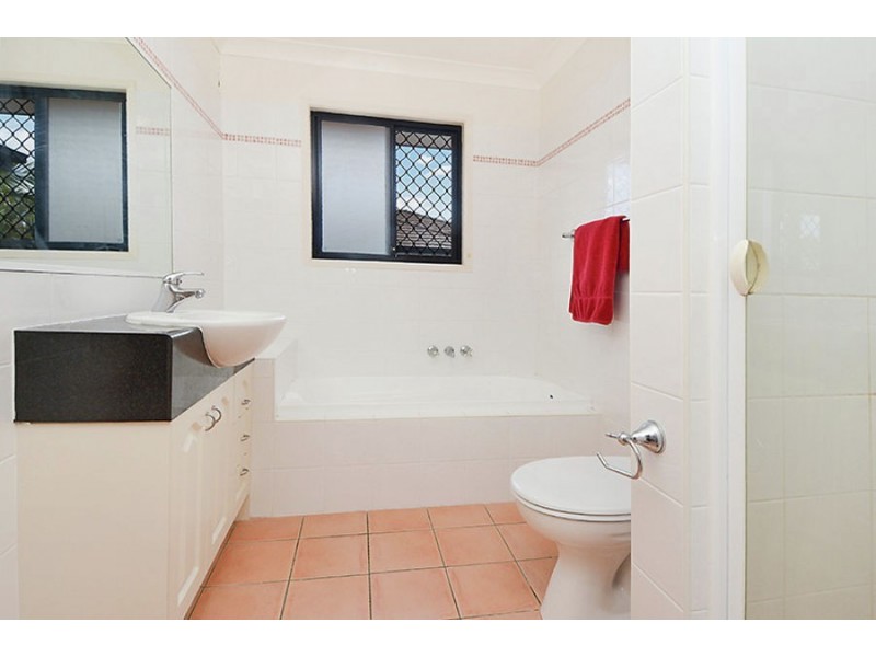 3/47 Leicester Street, Coorparoo QLD 4151