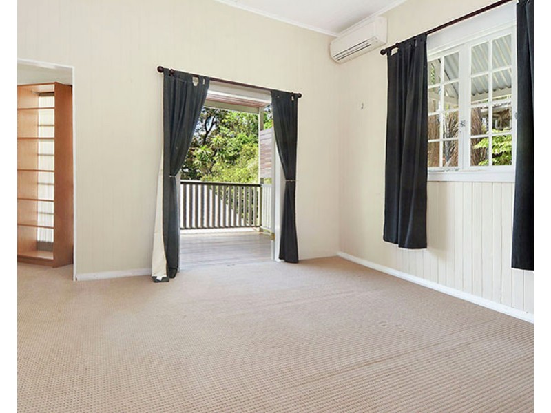 63 Pembroke Road, Coorparoo QLD 4151