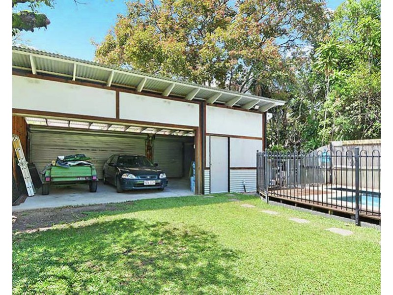 63 Pembroke Road, Coorparoo QLD 4151