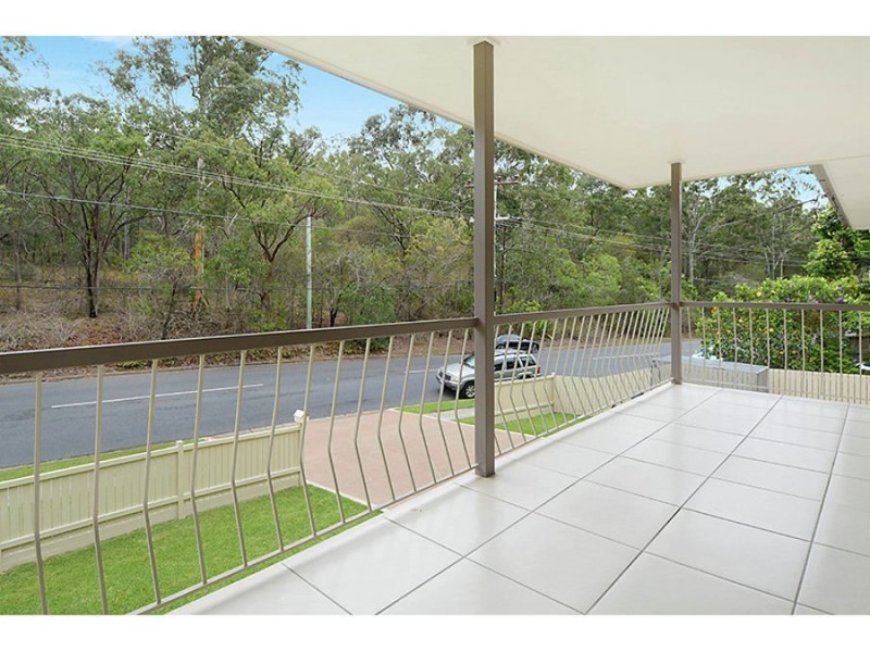148 Messines Ridge Road, Holland Park West QLD 4121
