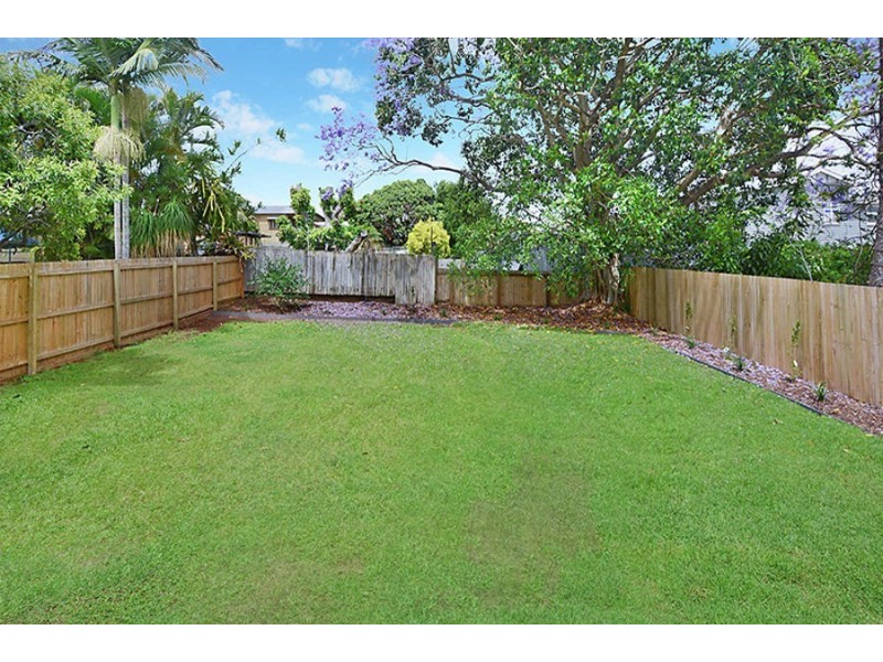 1091 Logan Road, Holland Park West QLD 4121