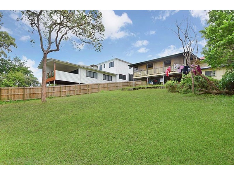 115 Railway Parade, Norman Park QLD 4170