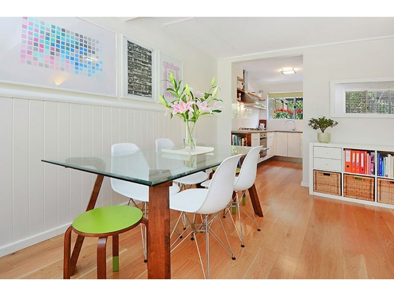 3 / 25 Barradine Street, Greenslopes QLD 4120