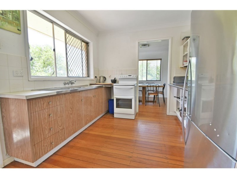 17 Hilary Street, Wishart QLD 4122