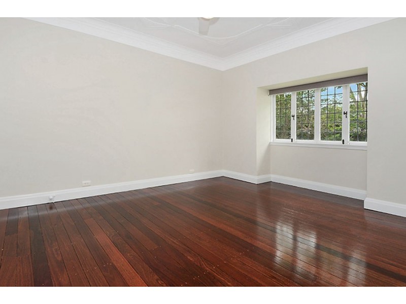 403 Cavendish Rd, Coorparoo QLD 4151