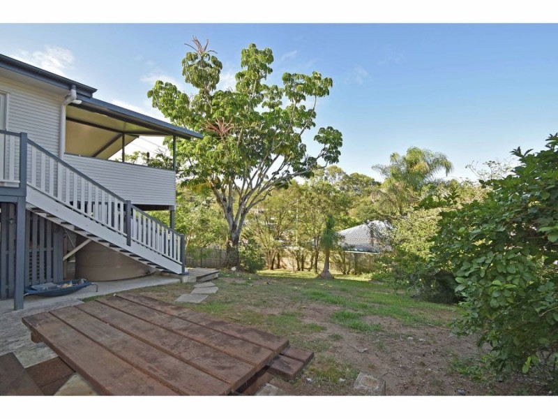 15 Suncroft Street, Mount Gravatt QLD 4122