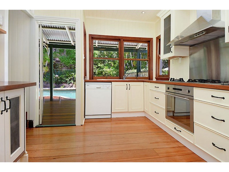 23 Mona Street, Coorparoo QLD 4151