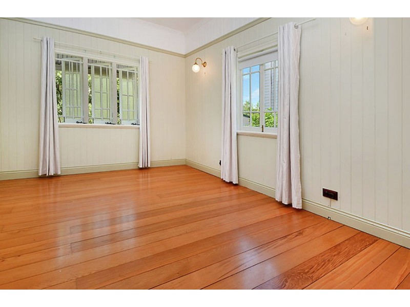 23 Mona Street, Coorparoo QLD 4151