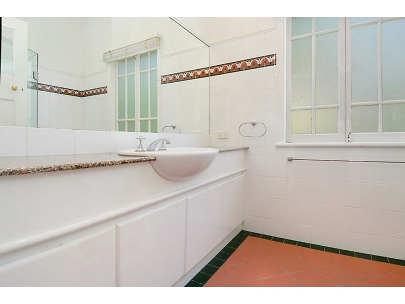 23 Mona Street, Coorparoo QLD 4151