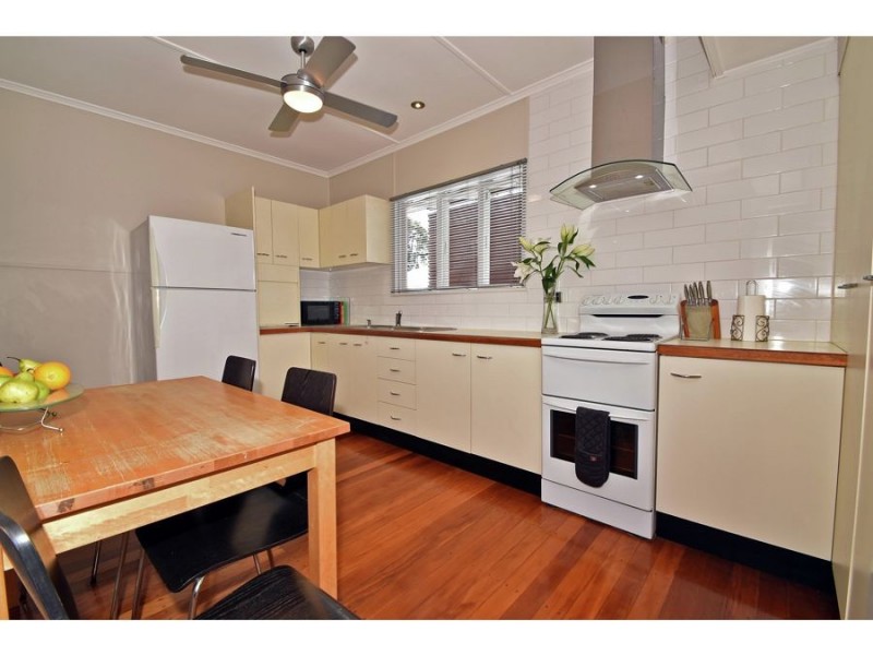 127 Wishart Road, Upper Mount Gravatt QLD 4122