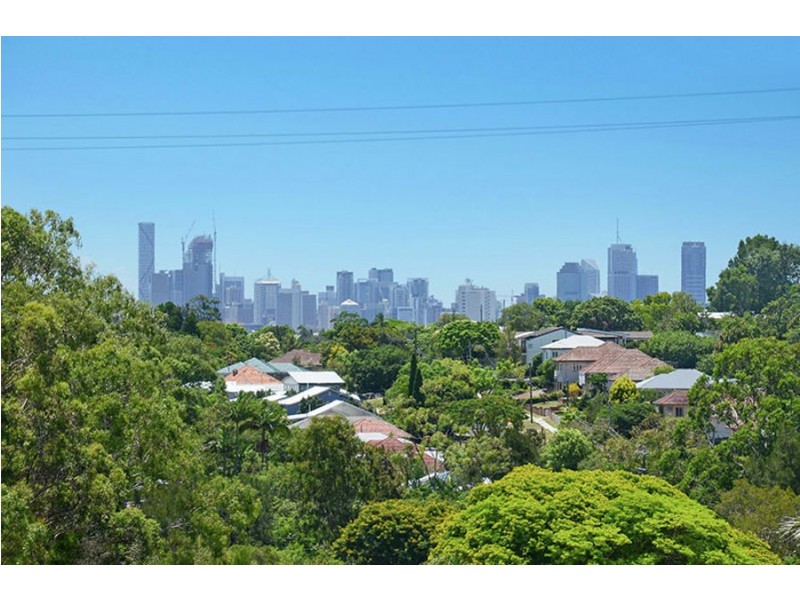 122 Sterculia Ave, Holland Park West QLD 4121