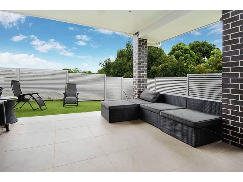 17 Westbury Pl, Carindale QLD 4152